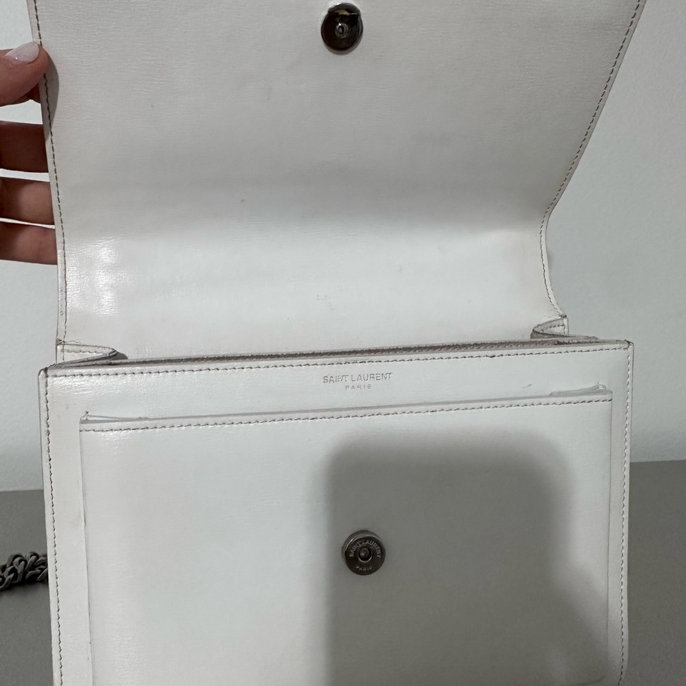 Yves Saint Laurent White Crossbody Bag with Silver Logo - Picture 5 of 8